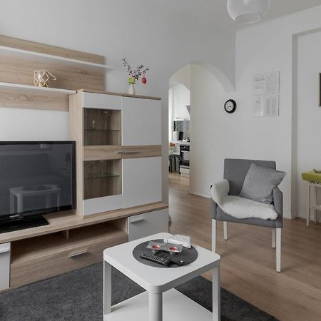 Lisinski Apartment With Private Parking ซาเกร็บ ภายนอก รูปภาพ