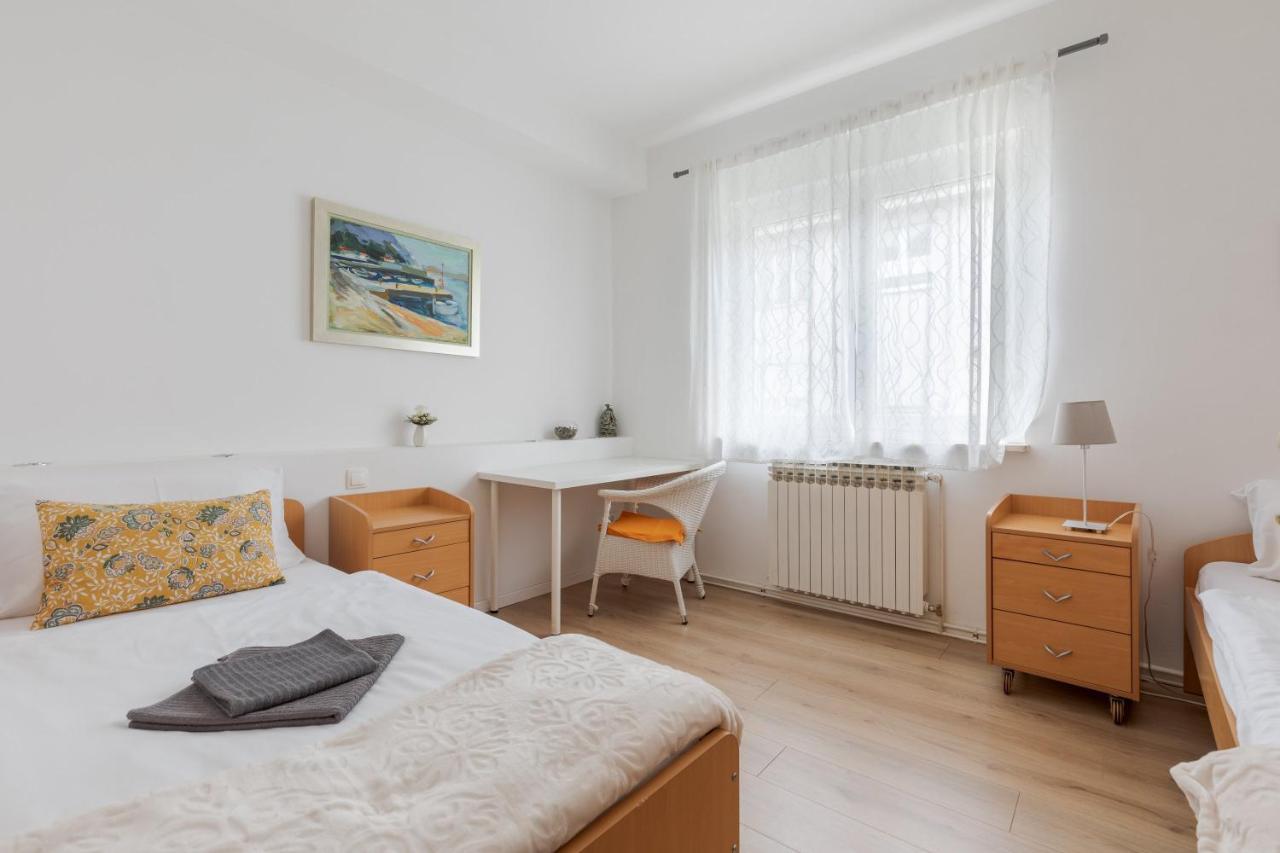 Lisinski Apartment With Private Parking ซาเกร็บ ภายนอก รูปภาพ